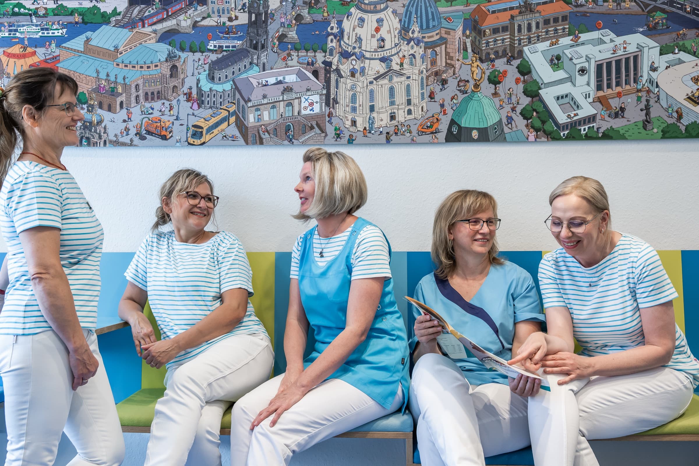 Behandlungsraum der Kieferorthopädie-Praxis KFO Freital